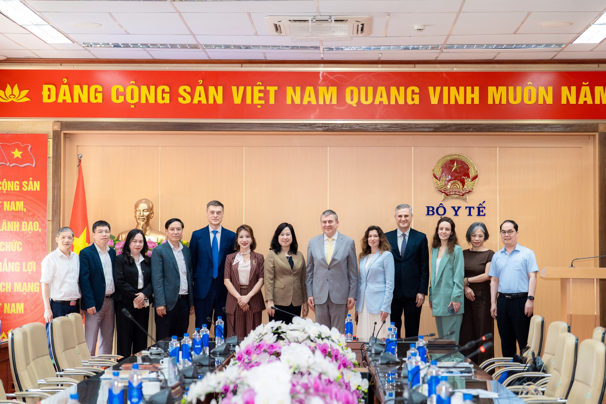 CPC1 tham gia buổi làm việc giữa Bộ Y tế, Vinapharm và Tập đoàn Promomed (Liên bang Nga) 